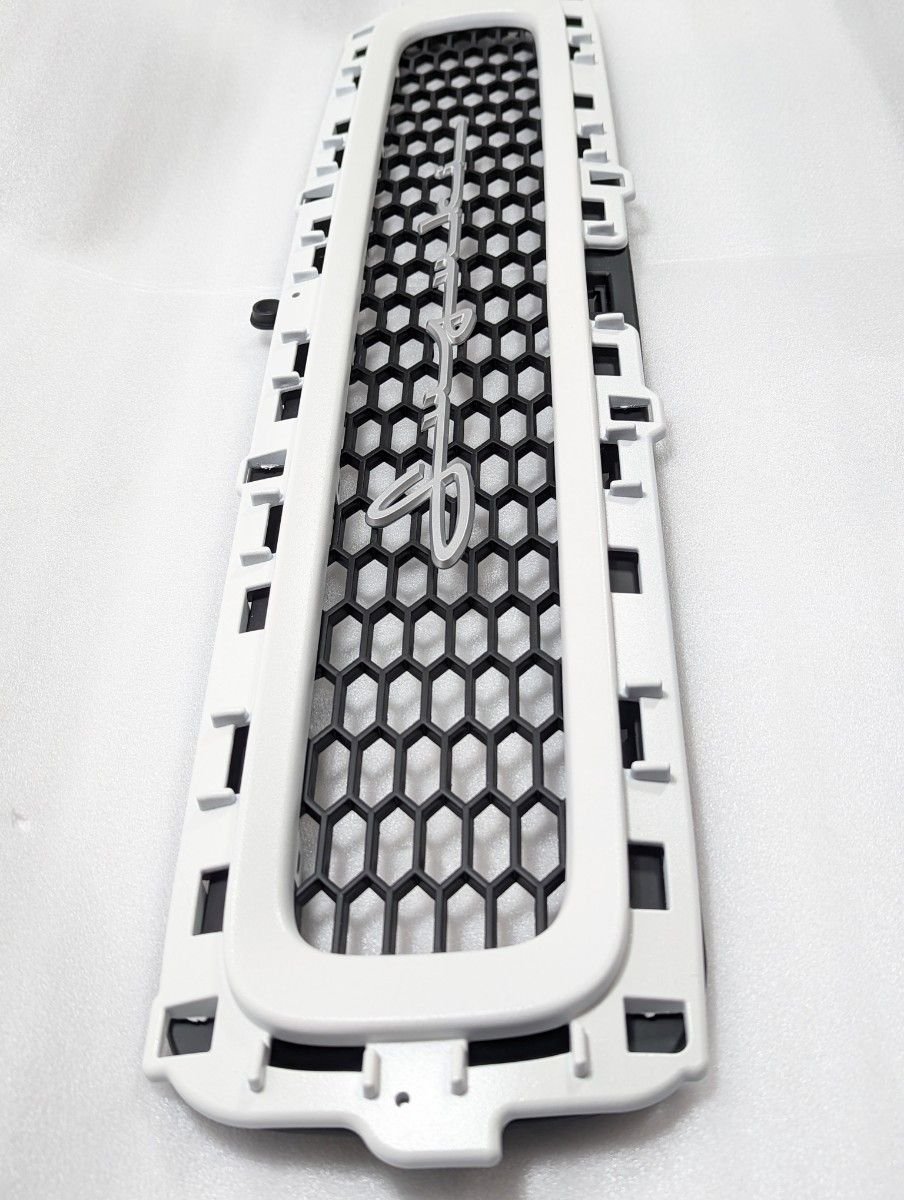 ご依頼分/新型ハスラー/ラプターライナーホワイト/ハニカム仕様/純正