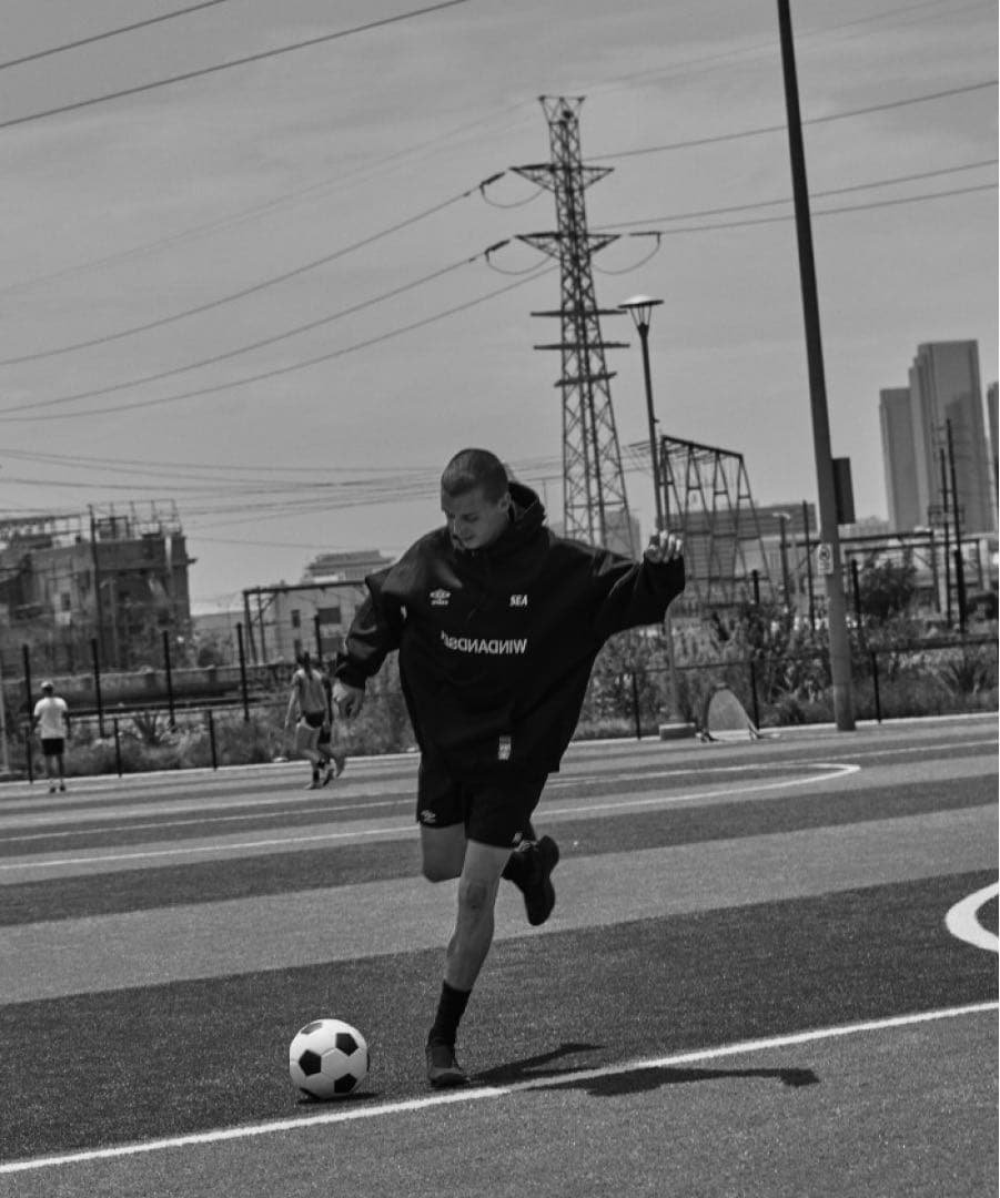 Windandsea UMBRO コラボ フーディー Lサイズ ブラック 新品