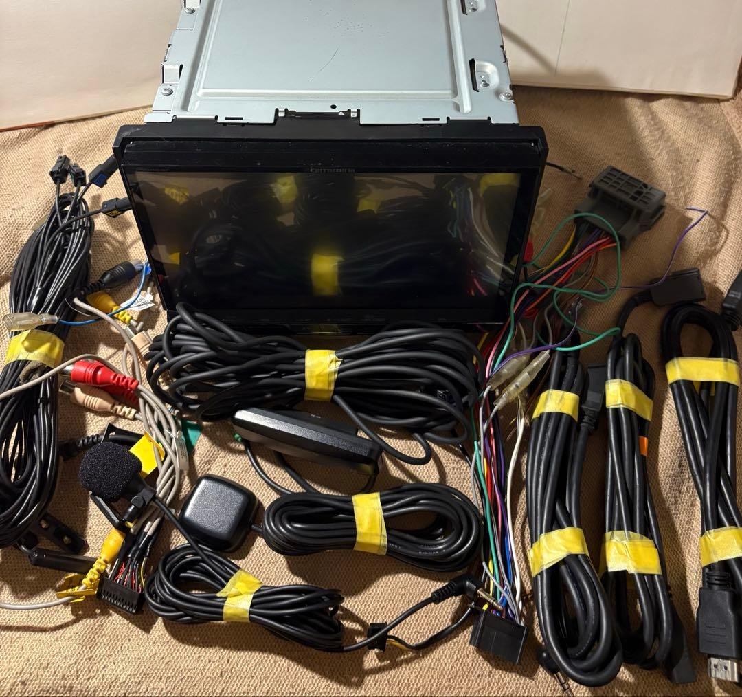 カロッツェリアAVIC-ZH0999L SSD換装　8インチ　2024年地図 カロッツェリア サイバーナビ 7インチ AVIC-ZH0999 SSD換装 最新地図