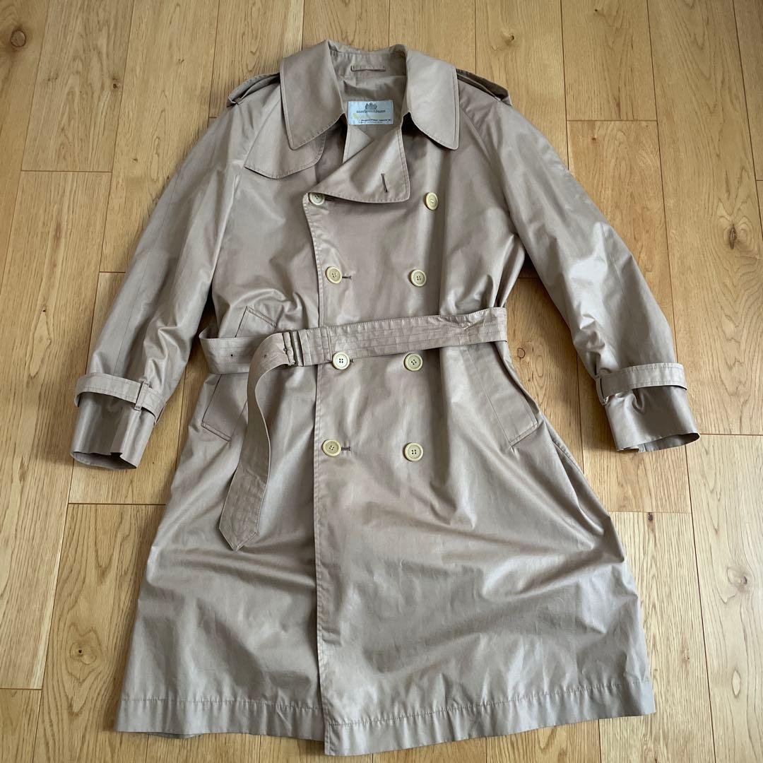 Aquascutum ベージュ トレンチコート　ミントコンディション Aquascutum（アクアスキュータム） トレンチコート ベージュ