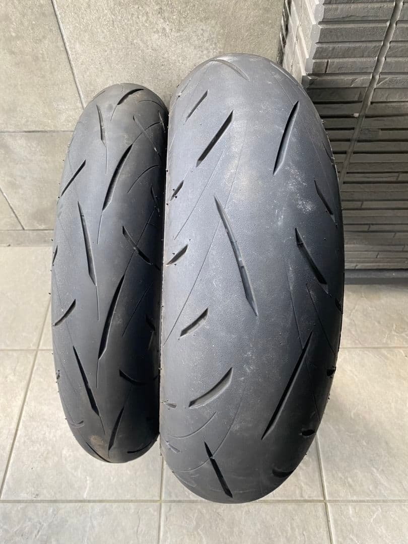 は*様 ダンロップ スポーツマックス ロードスポーツ2 タイヤセット ダンロップ スポーツマックス ロードスポーツ2 160/60ZR17 (バイク用